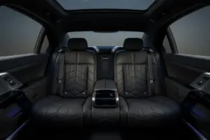 BMW 7 Series premium interior for airport pickup in Berlin
