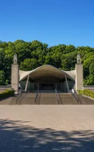 Privater Transfer – Waldbühne